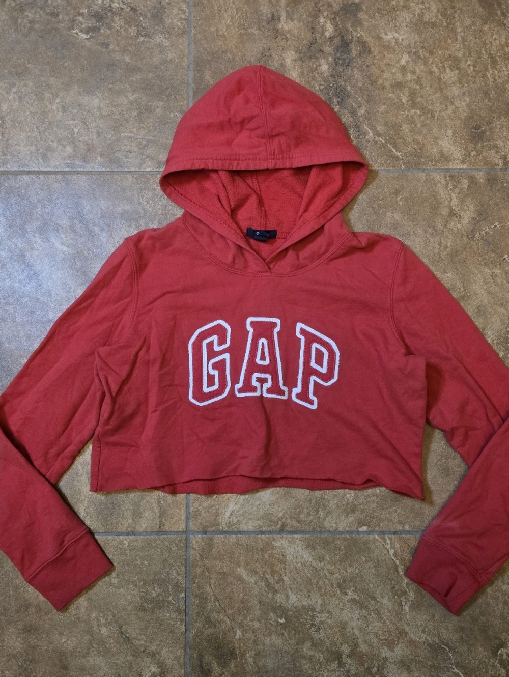 Red | GAP | Logo Cropped Hoodie